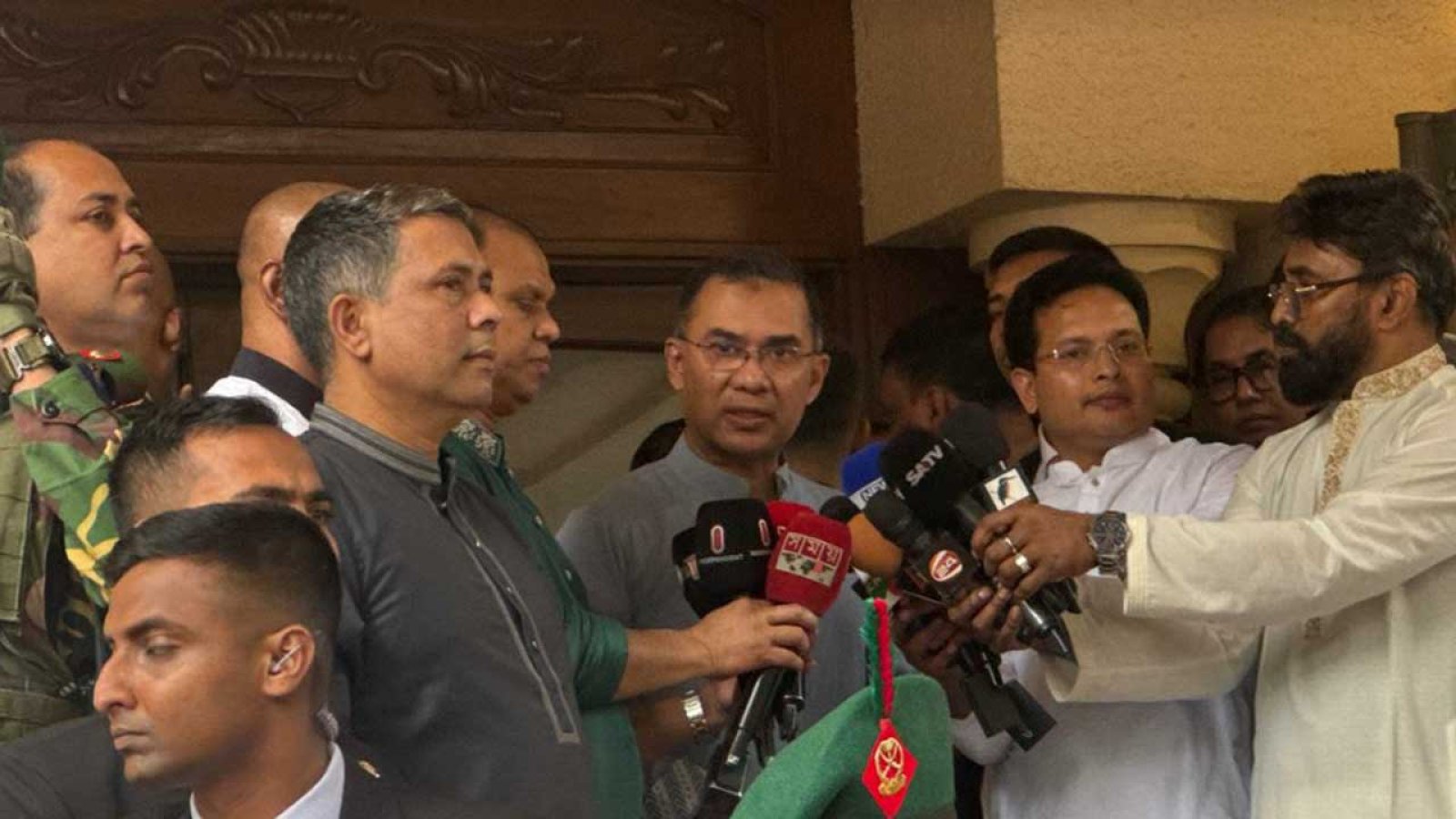 প্রত্যাশিত বাংলাদেশ গড়ে তুলতে চাই