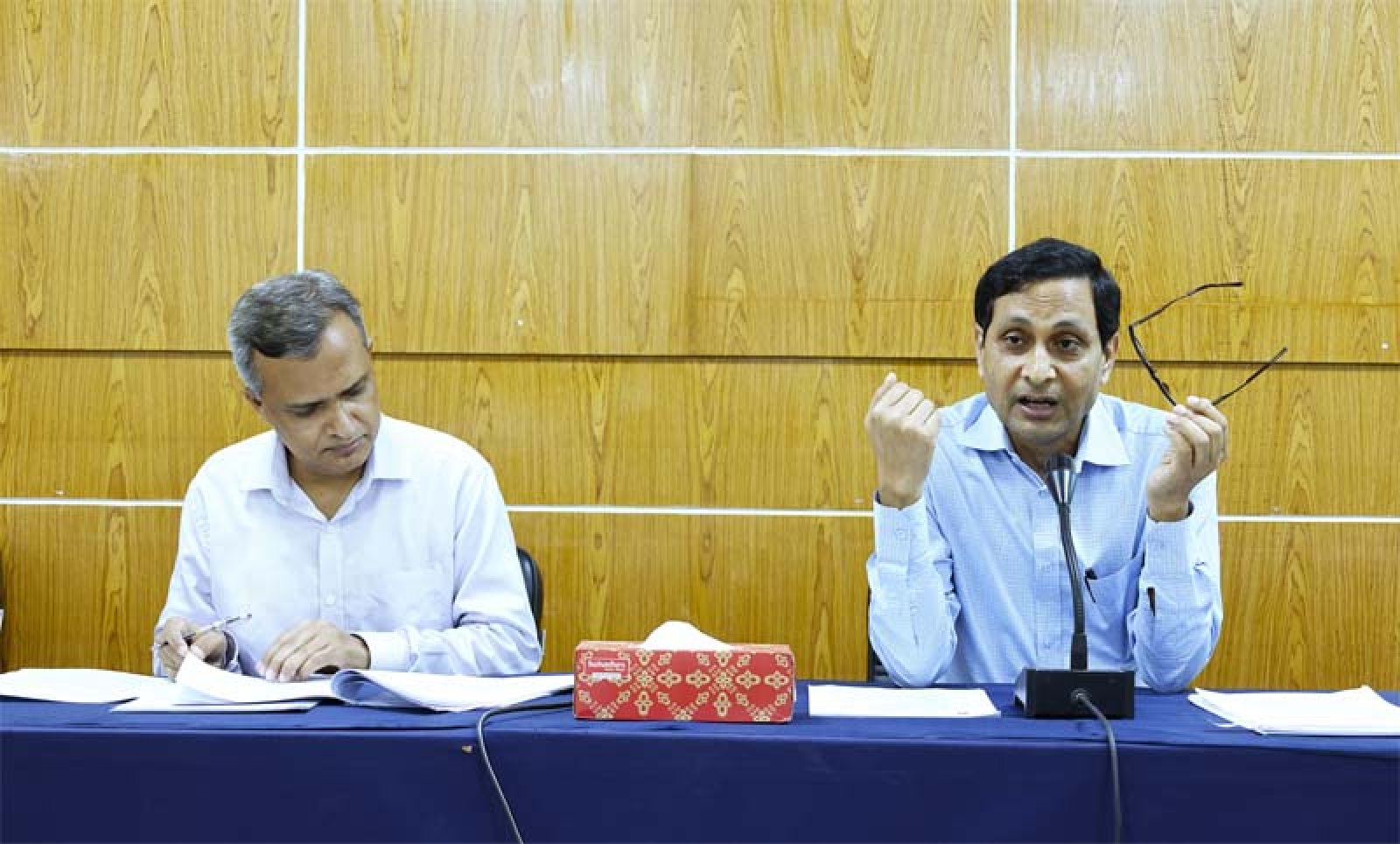 রুয়েটের একাডেমিক কাউন্সিল সভা অনুষ্ঠিত
