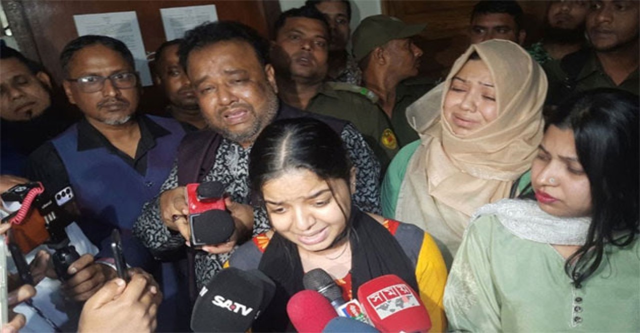 মেডিকেল ভর্তি পরীক্ষায় উত্তরপত্র ছেঁড়ার ঘটনায় ৪ সদস্যের তদন্ত কমিটি