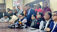 বিএনপির আন্দোলনের কথা শুনলে ঘোড়াও হাসে: কাদের