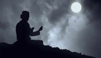 শয়তান যে মানুষদের নিজের শত্রু মনে করে