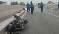 উড়াল সড়কে ডুয়েট শিক্ষকসহ ২ জন নিহত