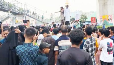 রামিসা হত্যার বিচার দাবিতে মিরপুরে সড়ক অবরোধ