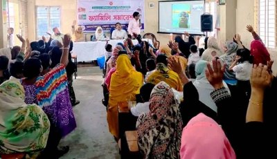 ফ্যামিলি কার্ড ও কৃষি সহায়তায় প্রান্তিক মানুষের জীবনযাত্রার মান বাড়ছে