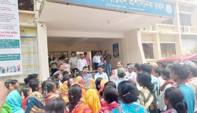 গোদাগাড়ীতে আদিবাসী গ্রামের একমাত্র পুকুর ইজারা, সংকটে ৭০–৮০ পরিবার