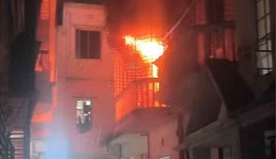 বাসায় ভয়াবহ অগ্নিকাণ্ড , দুই জাবি ছাত্রসহ দগ্ধ ৪