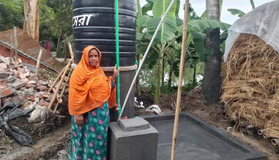 অসহায় পরিবারে উপজেলা প্রশাসনের অর্থায়নে ইউএনও’র ডিপ টিউবওয়েল স্থাপন