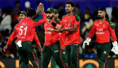 বিশ্বকাপে ফেরানো হতে পারে বাংলাদেশকে