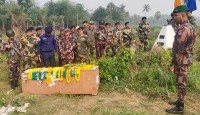 সৈনিকের মরদেহ বিজিবির হাতে হস্তান্তর