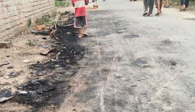 রাজশাহীতে উচ্চশব্দে বাইক চালানো নিয়ে সংঘর্ষে   আহত ৭, পুড়ল ৪ মোটরসাইকেল