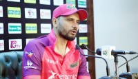 বিপিএলে খেলবেন কি না জানালেন মাশরাফি