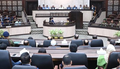 নিজ কার্যালয়ের কর্মকর্তা-কর্মচারীদের সঙ্গে মতবিনিময় করলেন  প্রধানমন্ত্রী