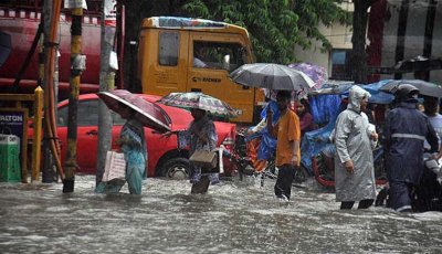 সোমবারও ঢাকায় ভারী বৃষ্টির পূর্বাভাস,  জলাবদ্ধতা বাড়তে পারে