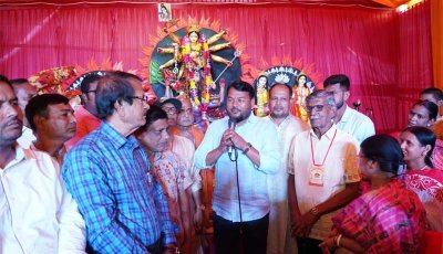 শারদীয় দুর্গাপূজা উপলক্ষে বিভিন্ন পূজামণ্ডপ পরিদর্শন ও সনাতন ধর্মাবলম্বীদের সঙ্গে রাসিক প্রশাসকের শুভেচ্ছা বিনিময়
