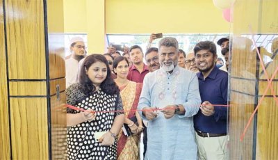 জনগণের সমস্যা শুনতে বদলগাছী উপজেলা পরিষদে এমপির পরিদর্শন কক্ষ