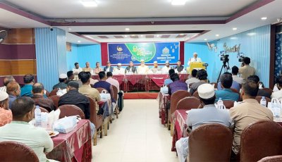 সাংবাদিকদের সম্মানে জামায়াতের ইফতার মাহফিল,জুলাই বিপ্লব ধারণ না করে সরকার ভুল পথে হাঁটছে