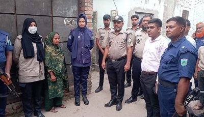 চাঁপাইনবাবগঞ্জে একাধিক মামলার আসামি মাদক কারবারি নারী গ্রেফতার