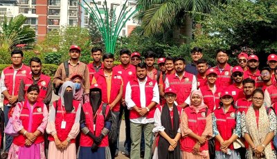 রাসিক প্রশাসকের সাথে রেড ক্রিসেন্ট  সোসাইটির স্বেচ্ছাসেবকদের সৌজন্য সাক্ষাৎ