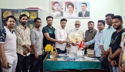 রাজশাহী জেলা পরিষদ প্রশাসককে ছাত্রদলের নবগঠিত কমিটির ফুলেল শুভেচ্ছা ও অভিনন্দন