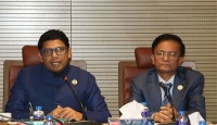 নিবন্ধনবিহীন সকল মোবাইল ফোন বন্ধে পদক্ষেপ নিতে হবে ॥ পলক