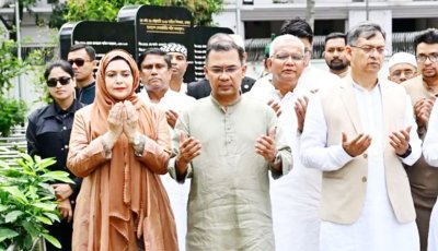 বিডিআর বিদ্রোহে  নিহতদের কবর জিয়ারত করলেন প্রধানমন্ত্রী