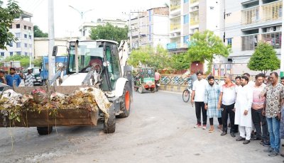 ঘোষিত সময়ের আগেই কোরবানির বর্জ্য অপসারণ করলো রাসিক