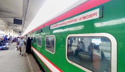 আন্তঃনগর ট্রেনের ছাদ থেকে গায়েব ২ লাখ টাকার স্টারলিংক অ্যান্টেনা ॥ ৬০টির মধ্যে ৪৫ টি চুরি