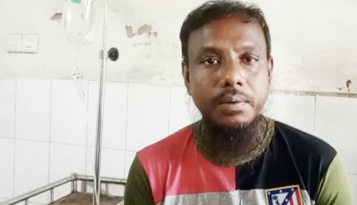 ‘গাড়ির ব্রেক কাজ করছে না, তুই লাফ দে’ —পদ্মায় বাস পড়ার বর্ণনায় চালক