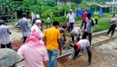 রোদ-বৃষ্টি, শীত-গরম উপেক্ষা করে নিরাপদ ট্রেন চলাচল নিশ্চিত করেন,  তবুও অবহেলিত তারা
