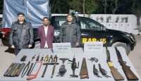 আগ্নেয়াস্ত্র তৈরির প্রশিক্ষক 'মনির মাস্টার' র‌্যাবের হাতে গ্রেফতার