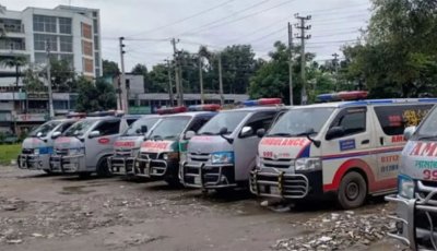 ঢামেকে অ্যাম্বুলেন্স ধর্মঘট আগামী ৭ দিনের জন্য স্থগিত
