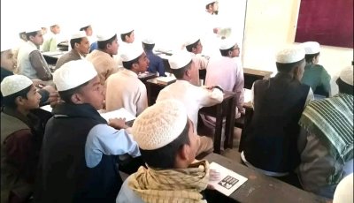 আরবী ভাষায় দক্ষতা অর্জনের বিকল্প নেই