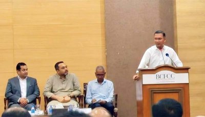 মাদকের সমাধানে বিকল্প পথ খুঁজতে হবে : প্রধানমন্ত্রী