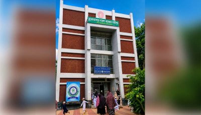মুক্তিযোদ্ধা কমপ্লেক্সে মাদ্রাসা॥ অনুমতি নিয়ে প্রশ্ন,  তদন্ত দাবি স্থানীয়দের