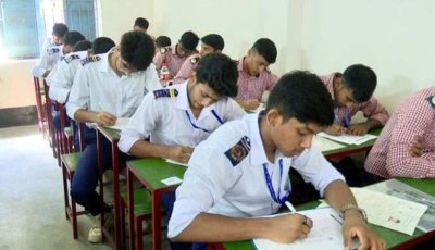 বিশেষ ব্যবস্থায় পরীক্ষায় বসছে বগুড়া-নাটোরের ১৮ এইচএসসি পরীক্ষার্থী