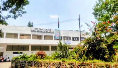 রেলের ভূ-সম্পত্তি বিভাগের কানুনগো'রা পদোন্নতি না নিয়ে আজীবন থাকতে চায় একই পদে