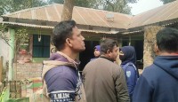 নীলফামারীতে স্ত্রী ও দুই সন্তানকে হত্যার পর ব্যবসায়ীর আত্মহত্যার চেষ্টা