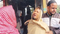 নড়িয়ায় অগ্নিকাণ্ডে ৬টি দোকানের মালামাল পুড়ে ছাই