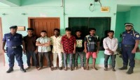 কক্সবাজার ট্যুরিস্ট পুলিশের অভিযানে আটক ৮