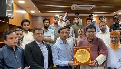 রুয়েটের স্টুডেন্ট ইনোভেশন হাব পরিদর্শন করলেন বিজ্ঞান ও প্রযুক্তি মন্ত্রণালয়ের উপদেষ্টা রেহান আসিফ আসাদ