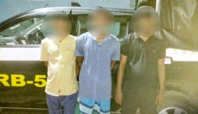 রাজশাহীতে ভ্যানচালককে কুপিয়ে জখম ও ছিনতাই: প্রধান হোতাসহ গ্রেফতার ৩