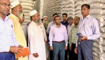 রাজশাহীতে সারের সংকট নেই,গুদামে পর্যাপ্ত মজুদ আছে,  দাবি বিভাগীয় কমিশনারের