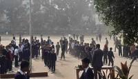 ঠাকুরগাঁওয়ে নির্দেশনা না পাওয়ায় চলছে পাঠদান