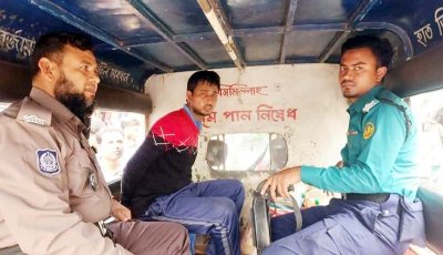রাজশাহীতে মসজিদের দানবাক্স ভেঙে চুরির চেষ্টা, আটক ১