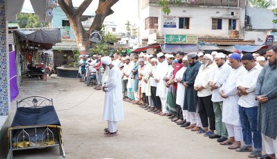 সাবেক কাউন্সিলর বেলাল আহম্মেদের মাতা ও নেসকোর কর্মচারী  ইউনিয়নের নেতা মিলনের সহধর্মিণীর জানাযা নামাজ অনুষ্ঠিত