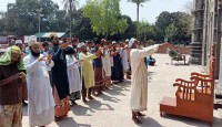 চাঁপাইনবাবগঞ্জে বৃষ্টির জন্য ইসতিসকার নামাজ আদায়