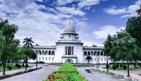 বই থেকে শরীফ ও শরীফার গল্প বাদ দিতে আইনি নোটিশ