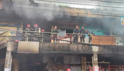 বিজয় সরণির কলমিলতা বাজারে আগুন নিয়ন্ত্রণে
