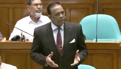 ঘরের টাকা ব্যাংকে আনতে সংসদে ৫০০ ও ১০০০ টাকার নোট বাতিলের প্রস্তাব