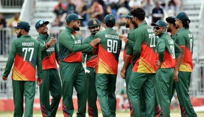 ১০২ রানেই অলআউট বাংলাদেশ